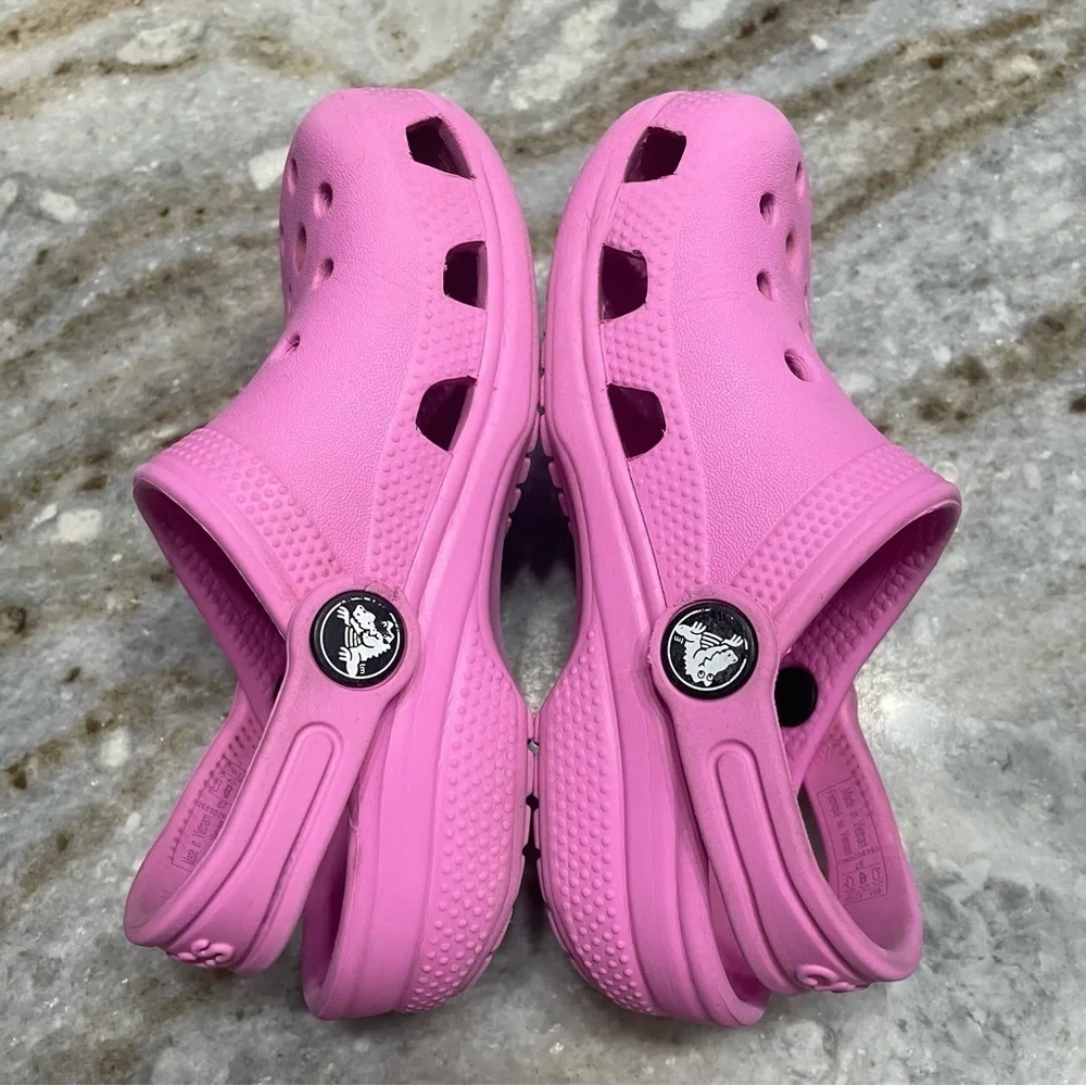 Crocs Kids Pink Clogs Toddlers C9